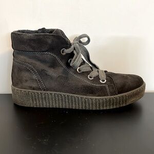 Gabor Anthracite Suede Zip-Up Ankle Sneaker Boot w/ Laces (#93 735 050868 KL 01)